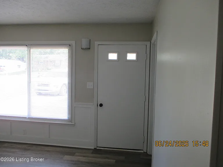 5404 Windy Willow Dr — Photo 9