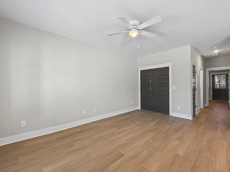 179 Wheeler Cir #202 — Photo 11