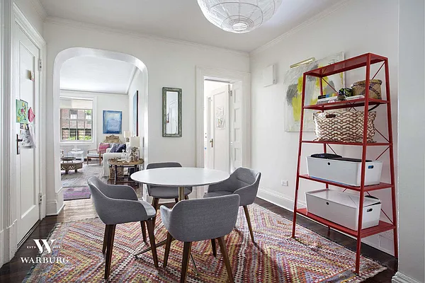Sold by Warburg | media 2