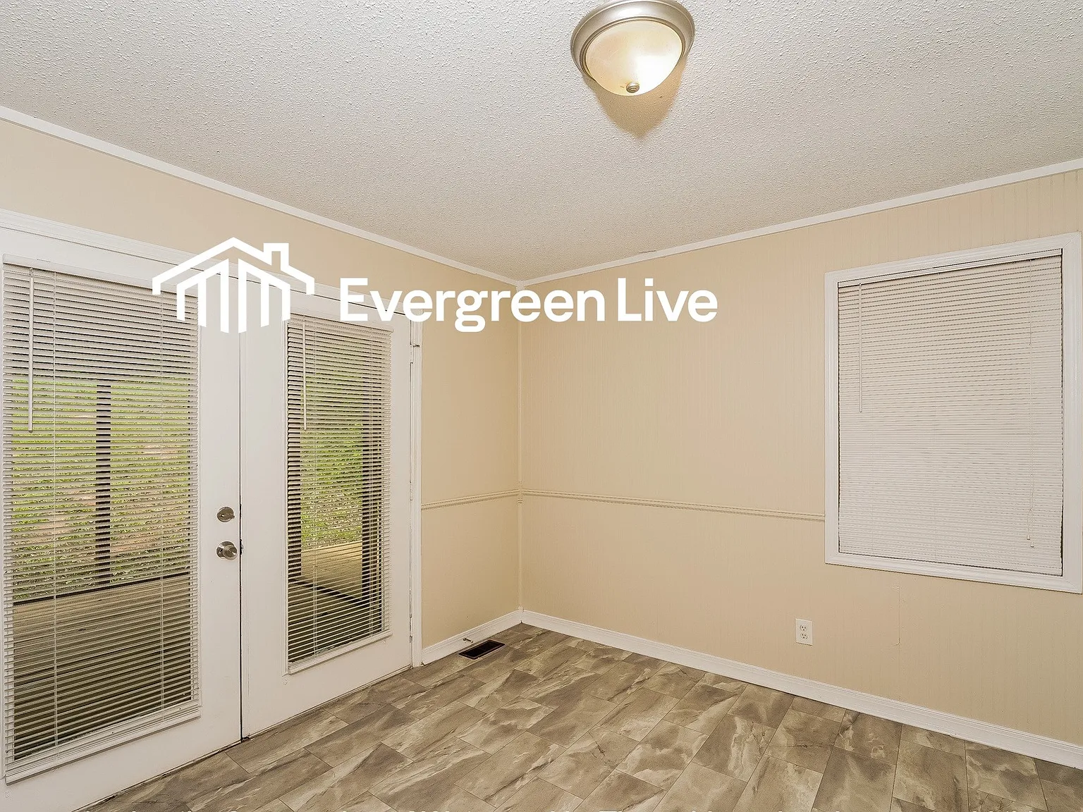 3 bed, 2.0 bath, 1154 sqft, $1,345 — Photo 4
