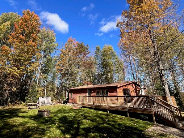 W1391 Rose Lake Rd, White Lake, WI 54491