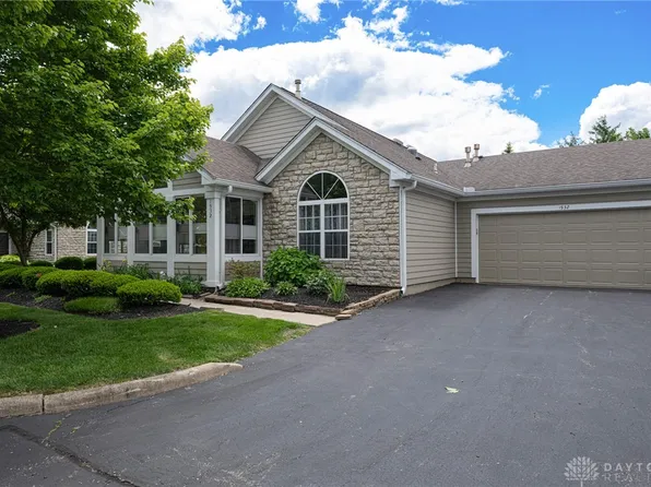 1532 Turnberry Village Dr, Dayton, OH 45458
