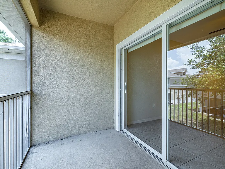 9506 Amberdale Ct #202 — Photo 31