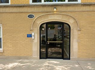 3206 W Berwyn Ave APT G, Chicago, IL 60625