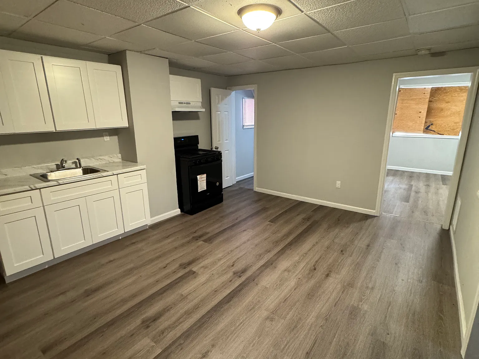 3 bed, $2,636 — Photo 2