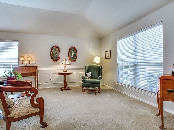 5th image of 2857 Cascade Cove Dr