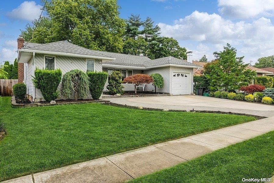 1st image of 344 Cherry Place