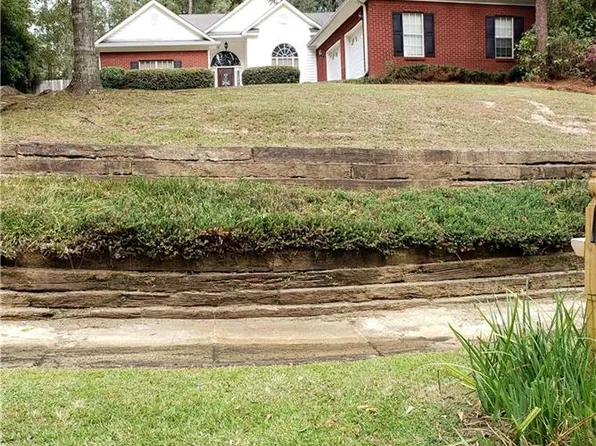 5462 Cross Creek Dr, Mobile, AL 36693