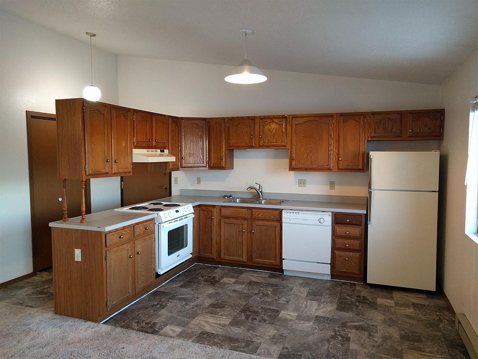 1st image of 402 Village Dr APT 303
