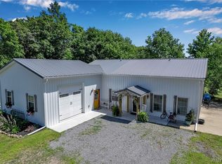 7612 Ridge Rd, Gasport, NY 14067