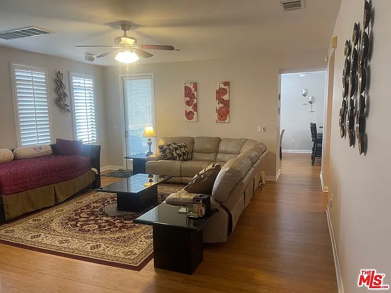 5625 Crescent Park W #106 — Photo 11