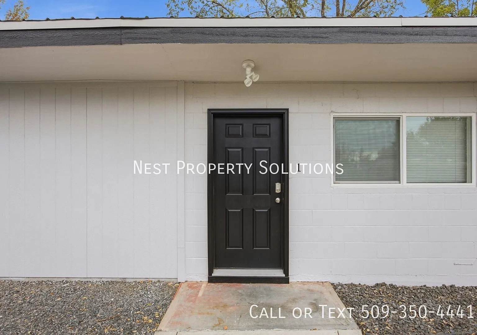 Special Promotion on this 2 Bedroom!! — Photo 1