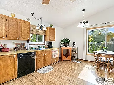 2912 Galway Dr — Photo 9