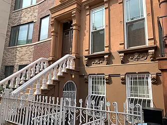 Sold by Harlem Lofts