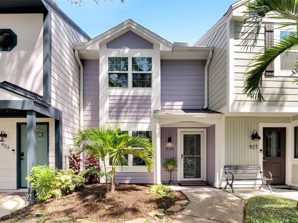 925 Hamilton Ct, Palm Harbor, FL 34683