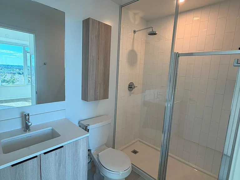 2485 Eglinton Ave W #1323 — Photo 21