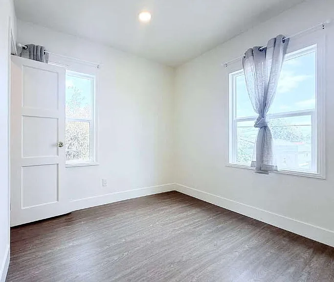 6509 State St #A — Photo 15