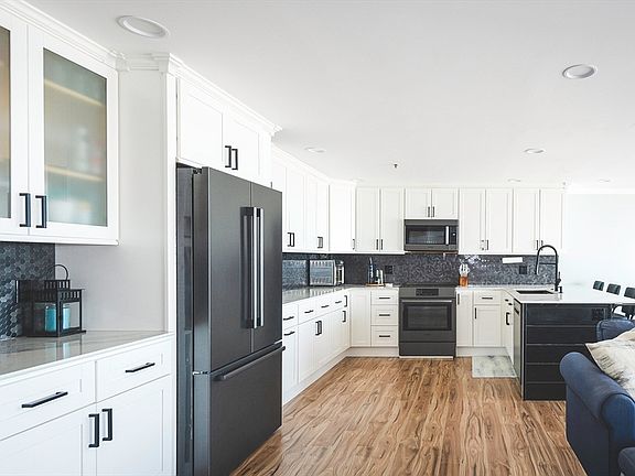 3rd image of 350 Revere Beach Blvd APT 6-5L