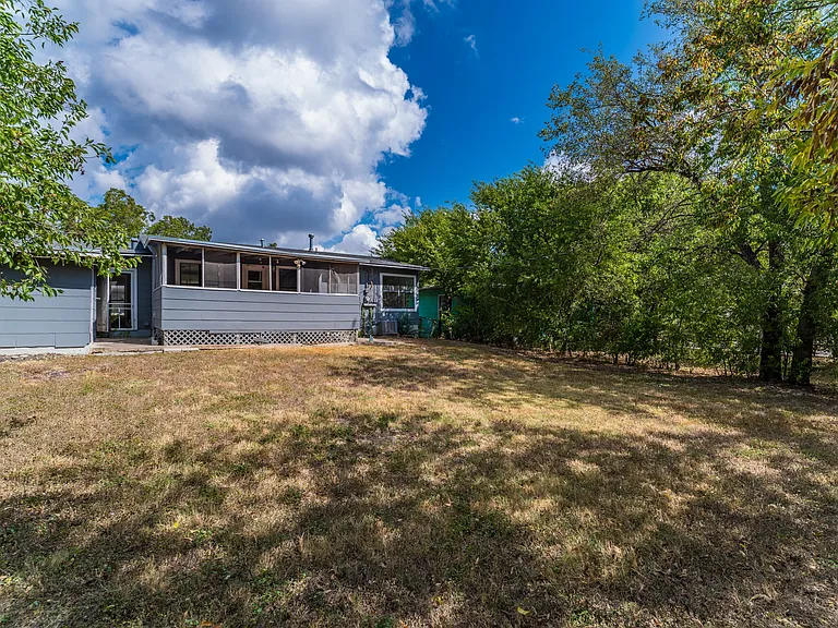 530 Sumner Dr — Photo 15