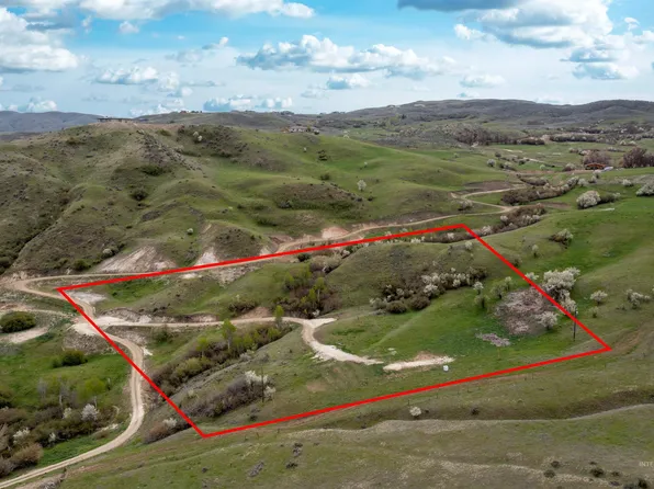 Webster Ln #A, Horseshoe Bend, ID 83629