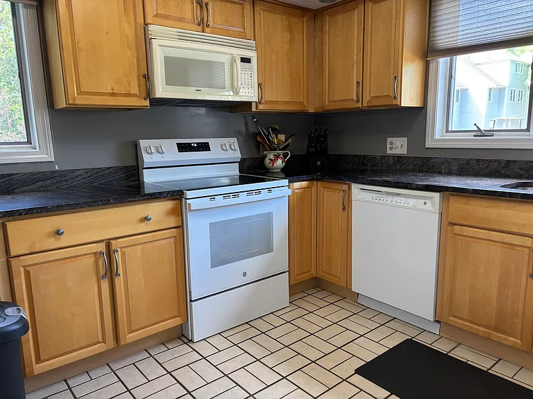 701 Sherwood Forest Ln #701 — Photo 5
