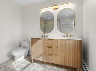 16 Reynard St #1, Gloucester, MA 01930