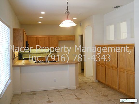 5th image of 5635 Bridgecross Dr