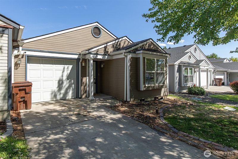 2nd image of 105 Peach Tree Lane #1