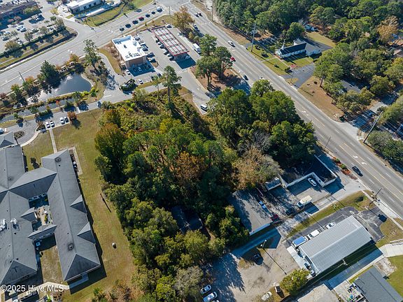 5th image of 3729 Carolina Beach Road