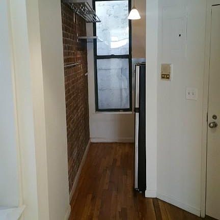 2nd image of 135 W 24th St APT 4D
