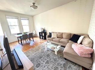 28 Valparaiso Street #Middle Floor, San Francisco, CA 94133