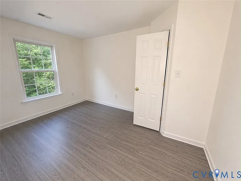 1269 Providence Knoll Dr — Photo 8