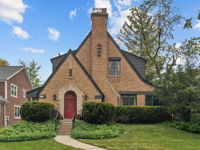 1735 Elmwood Dr, Highland Park, IL, 60035