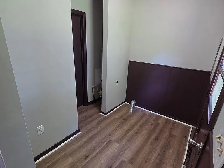 1021 Ridgeway Dr — Photo 10