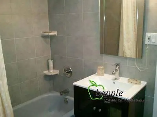 Rented by Bapple | media 67