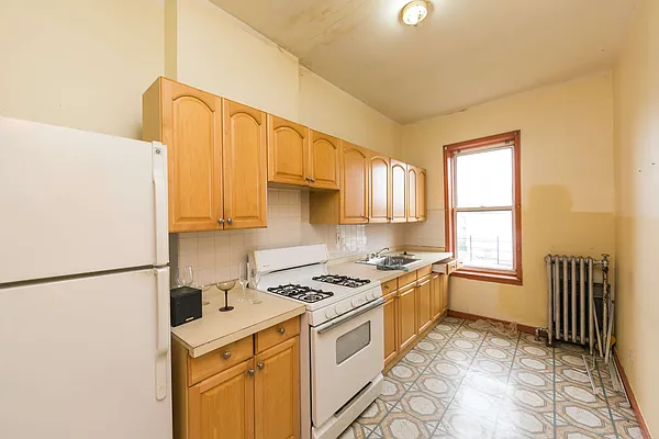 Sold by Keystone Realty USA Corp | media 38