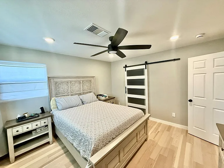 200 Santa Rita Dr — Photo 25