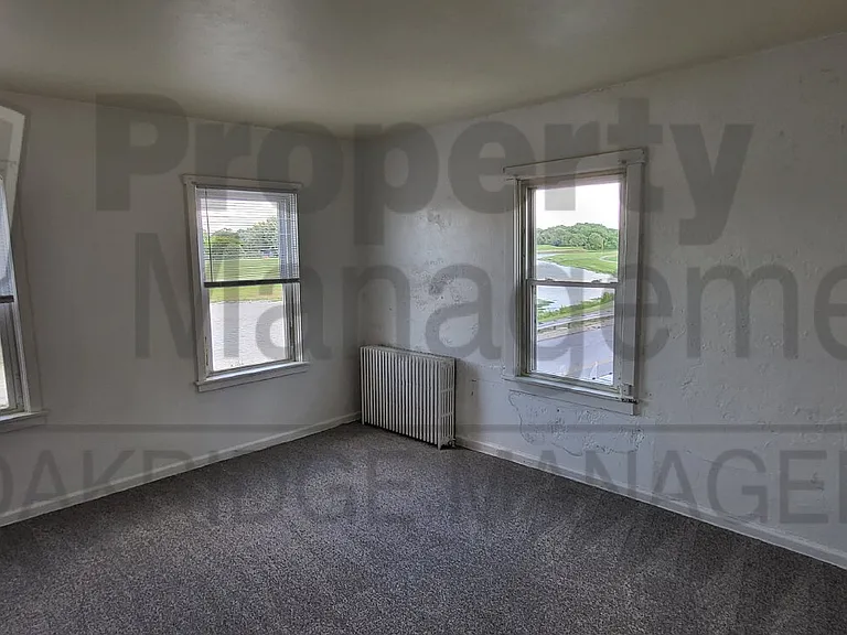 212 S Main St #4 — Photo 6