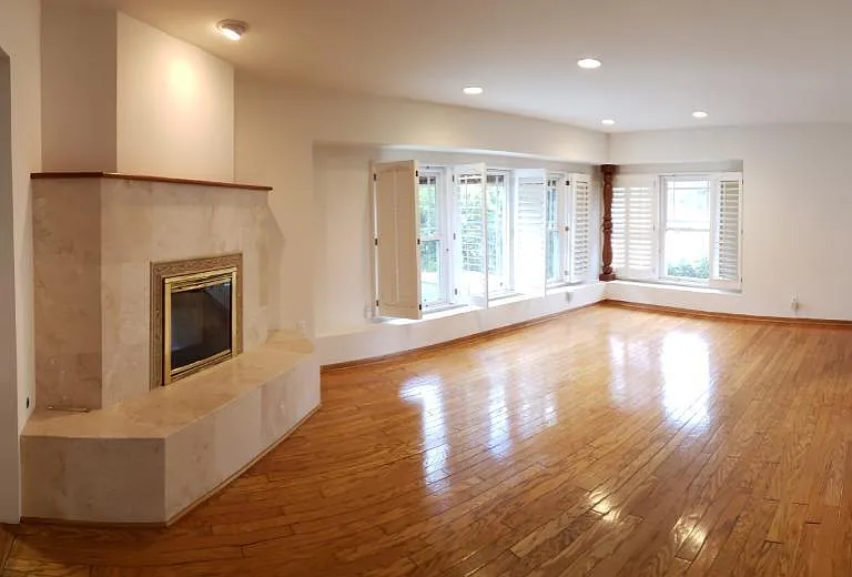 22204 Avenue San Luis — Photo 7