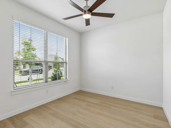 15225 Supreme St, Aledo, TX 76008