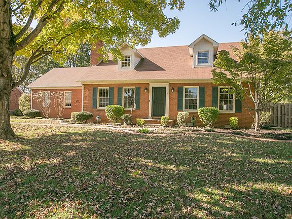 2nd image of 611 Buck Ln