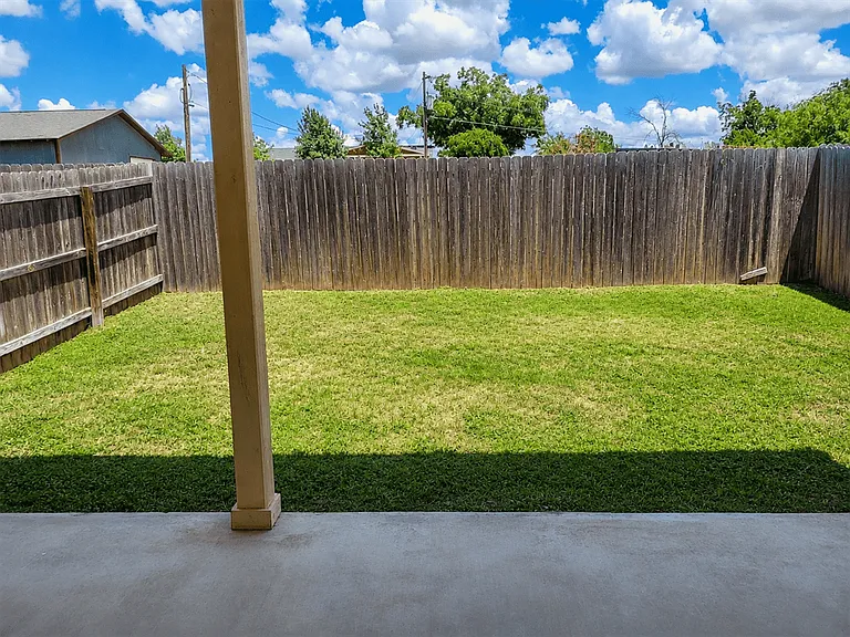 345 Emma Dr #345 — Photo 14