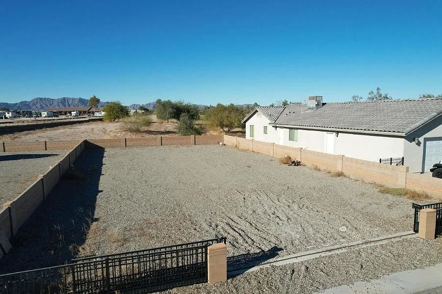 1st image of 11680 Hopi St