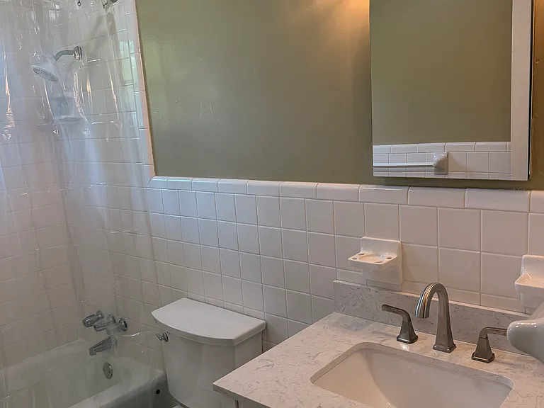 48 Larry St SW #A — Photo 5