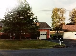333 W Grove Dr, Murray, KY 42071