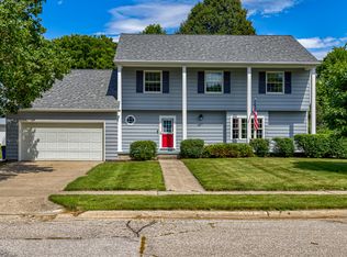 114 S Park St, Roland, IA 50236