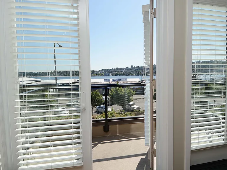 2111 Westlake Ave N #201 — Photo 14