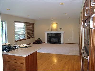 5th image of 4902 Deer Creek Ln