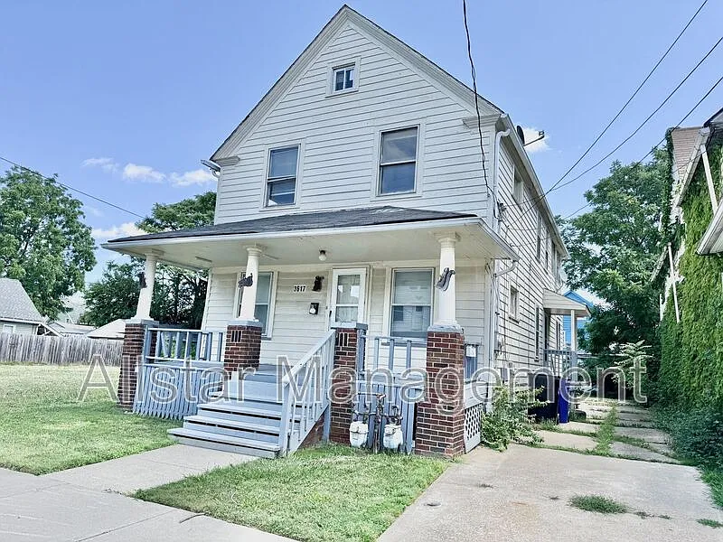 3617 W 46th St #UPSTAIRS