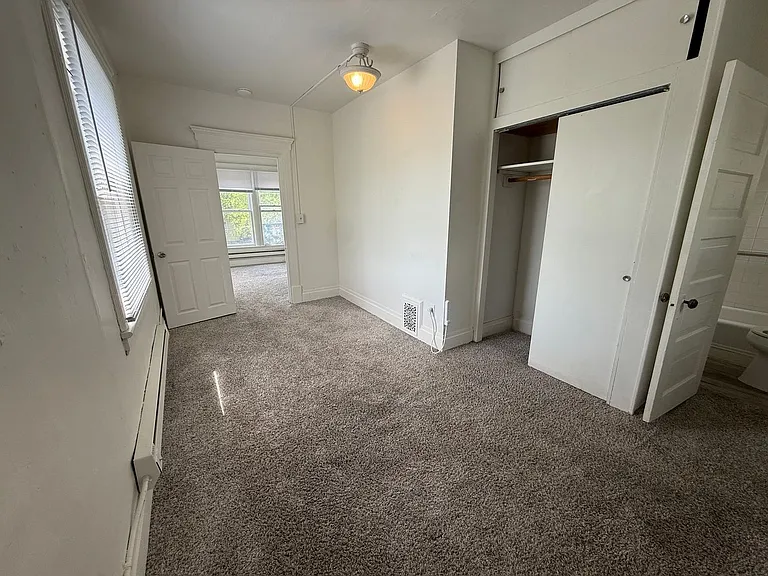 421 South Chestnut Street — Photo 26